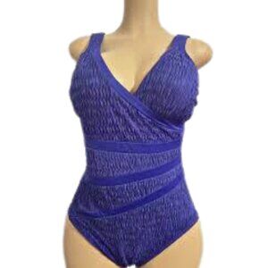 Miraclesuit Womens SanibelSwimsuit Size 10 PURPLE One Piece Tummy Control Ruched